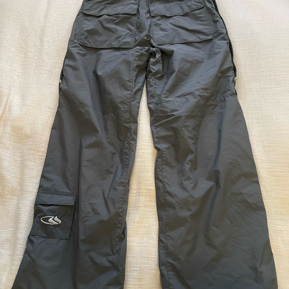 Bonfire Snowpants - Picture 2 of 3